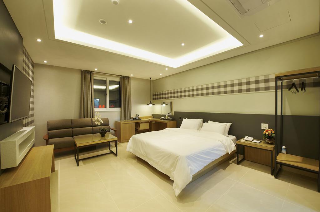 โฮเต็ลบี Hotel Gwangju Metropolitan City ภายนอก รูปภาพ