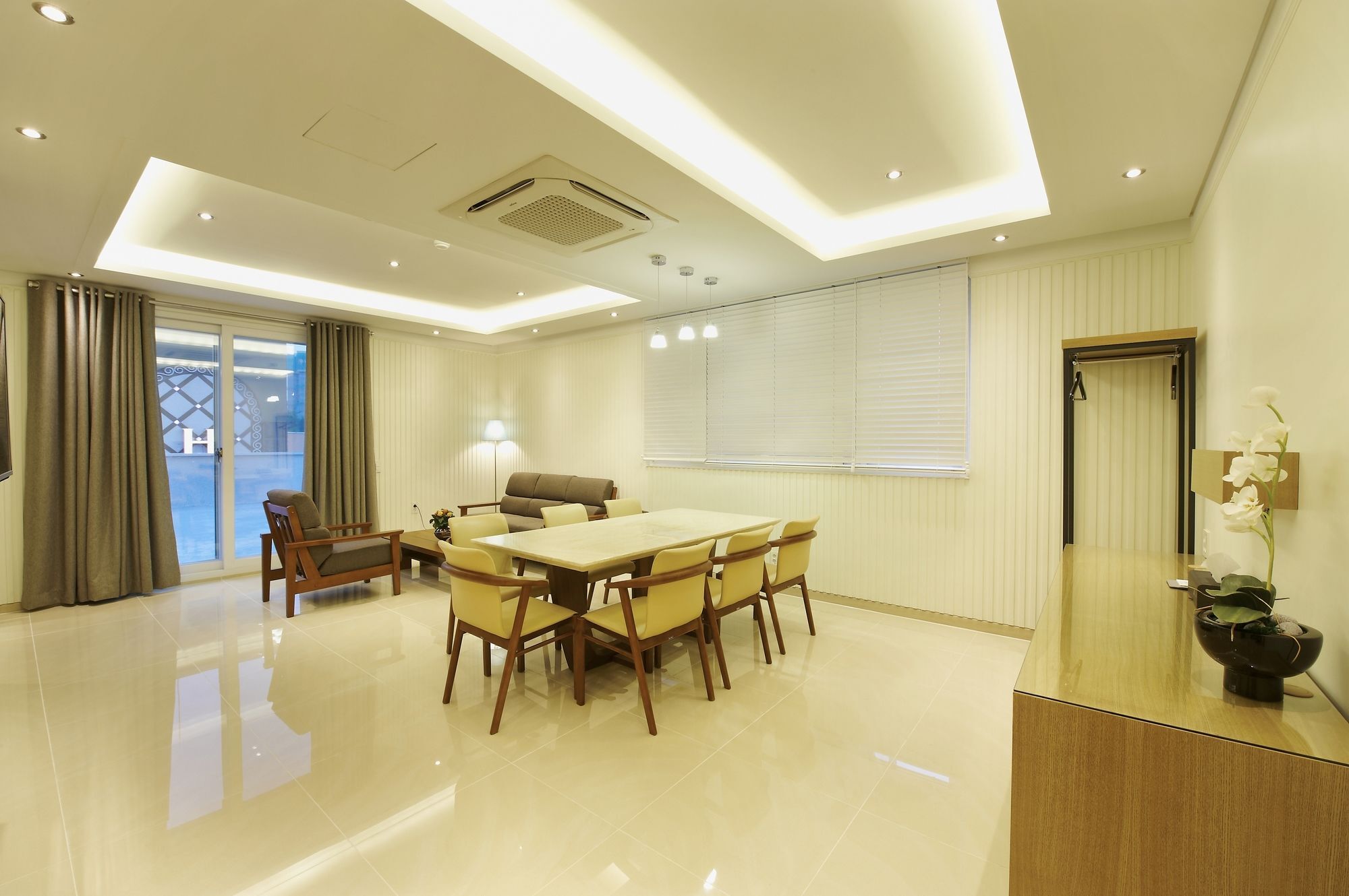 โฮเต็ลบี Hotel Gwangju Metropolitan City ภายนอก รูปภาพ