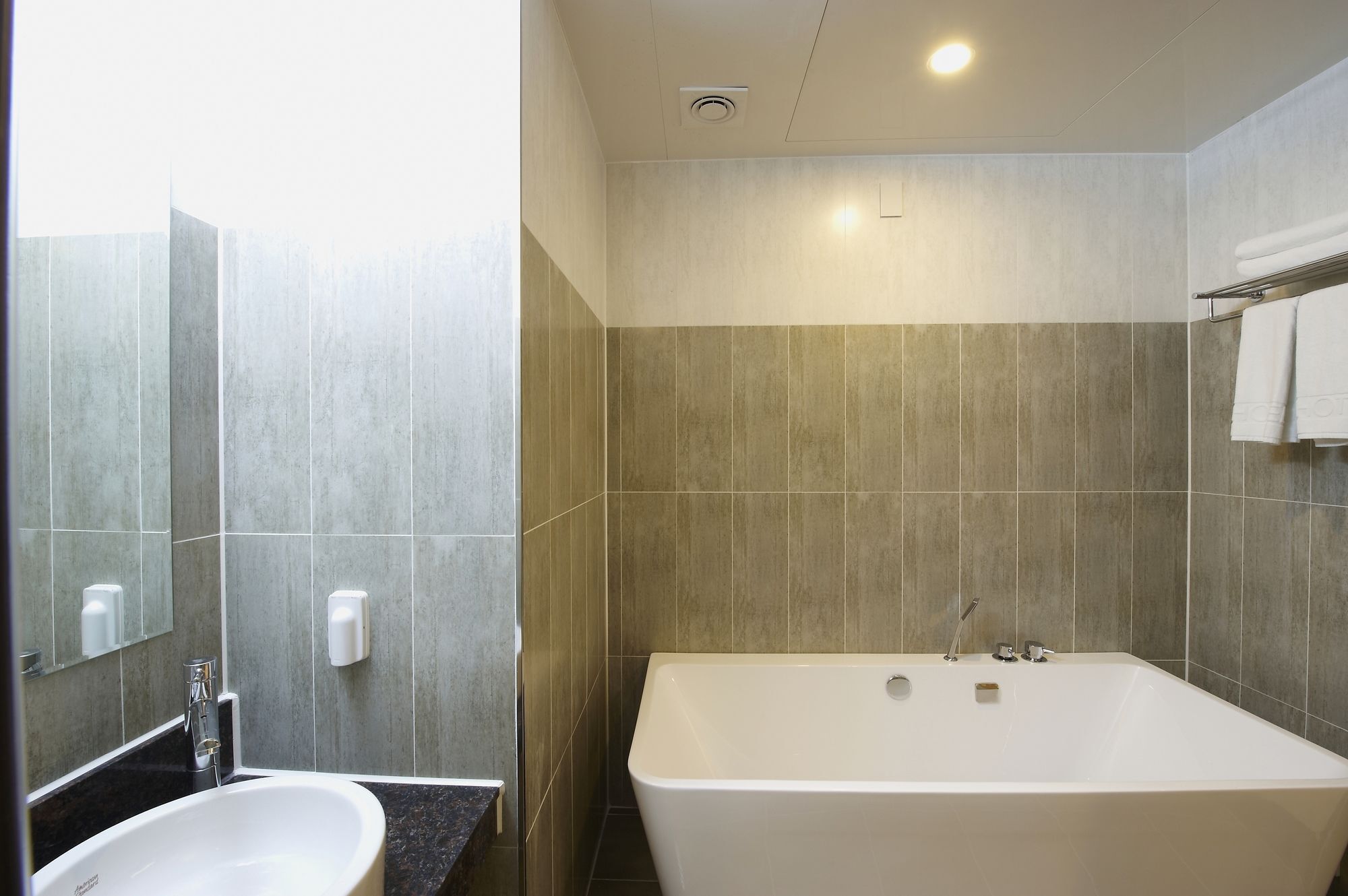 โฮเต็ลบี Hotel Gwangju Metropolitan City ภายนอก รูปภาพ